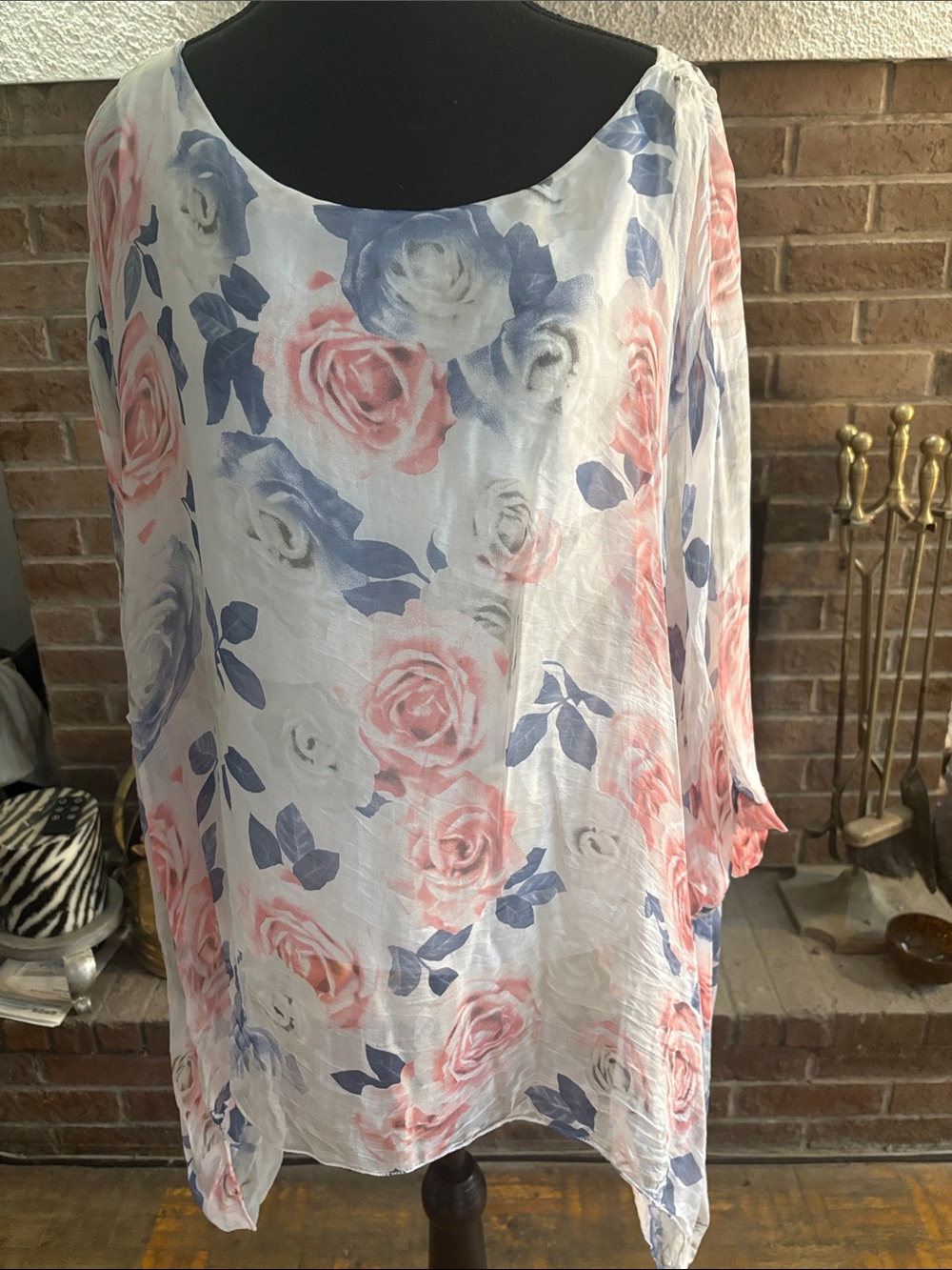 Source Unknown White Floral Sheer Blouse with Pink and Blue Roses